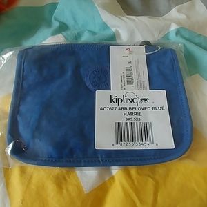 Kipling pouch